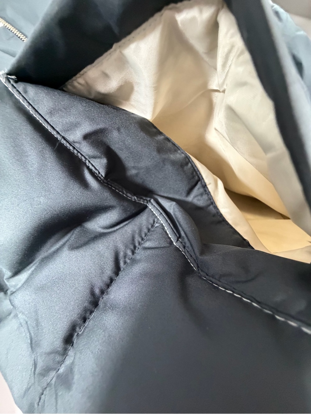 Reebok NFL Raiders Heavy Puffer Jacket Black Faux Fur Hood Mens XL Y2K Vintage - Picture 8 of 11